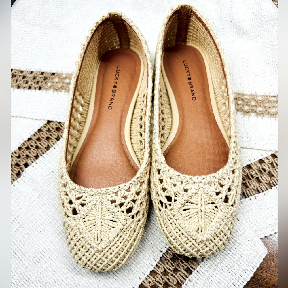 NWT Lucky Brand Women’s Avelly Macreme Ballet Flat Natural 6 1/2